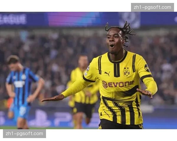 吉滕斯切尔西边锋突破效率低下,54分钟5次过人仅2次成功 吉滕斯切尔西边锋突破效率低下,54分钟5次过人仅2次成功